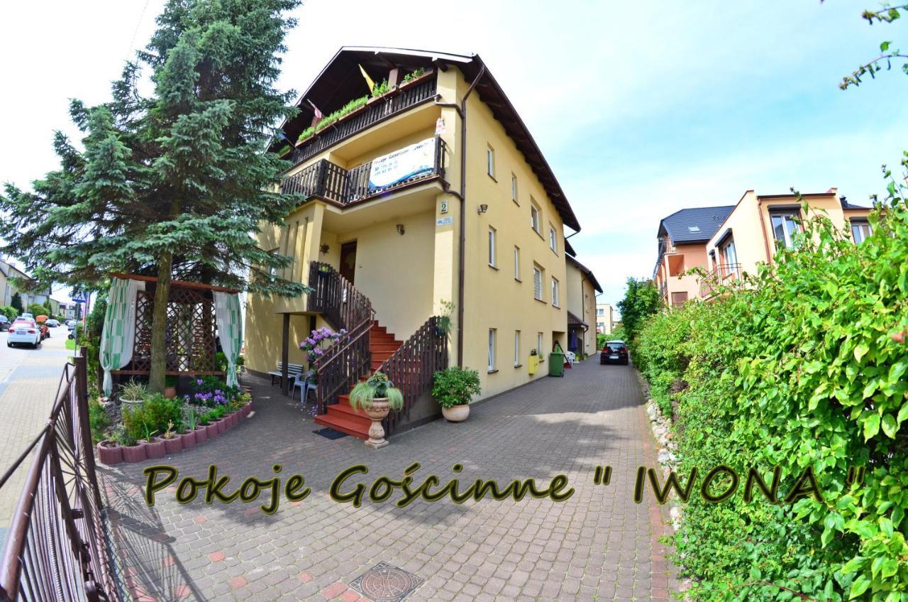 Iwona Pokoje Apartamenty Karwia Esterno foto