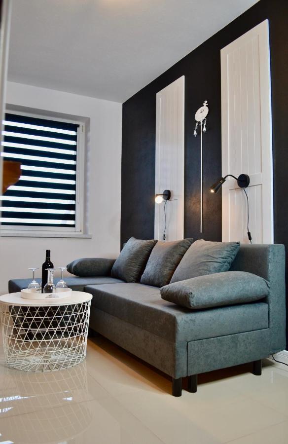 Iwona Pokoje Apartamenty Karwia Esterno foto