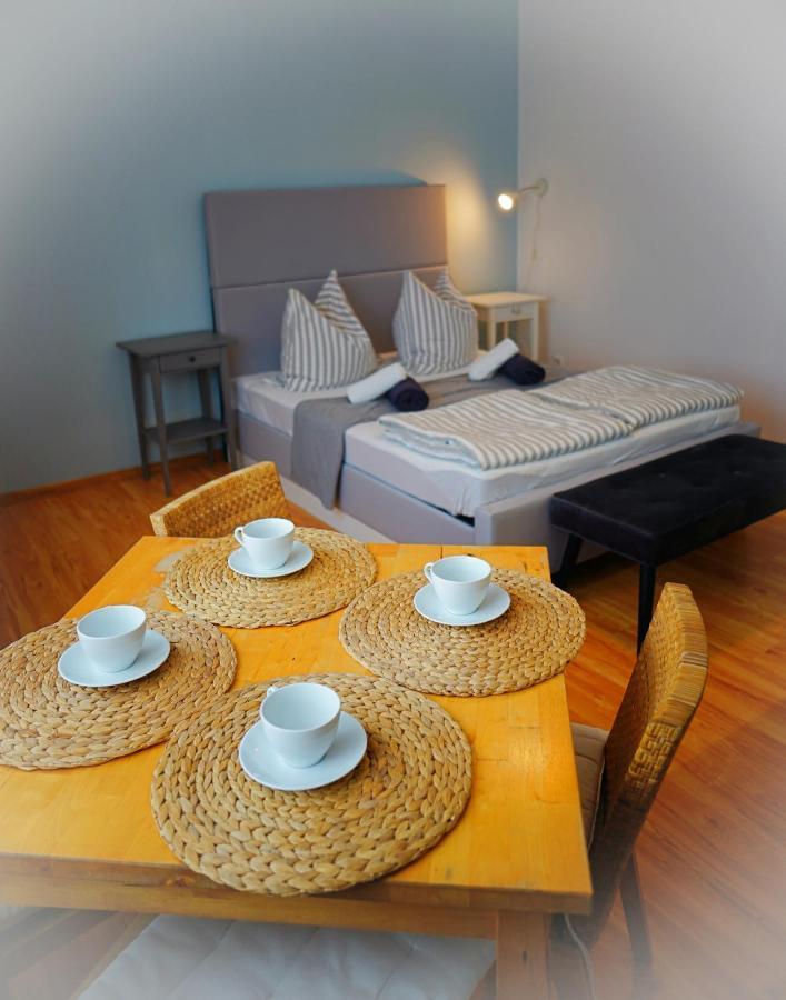 Iwona Pokoje Apartamenty Karwia Esterno foto