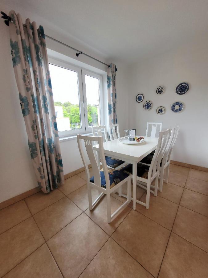 Iwona Pokoje Apartamenty Karwia Esterno foto