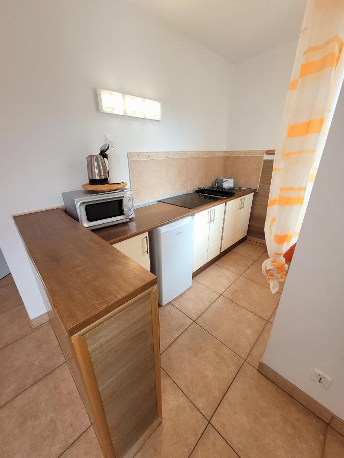 Iwona Pokoje Apartamenty Karwia Esterno foto