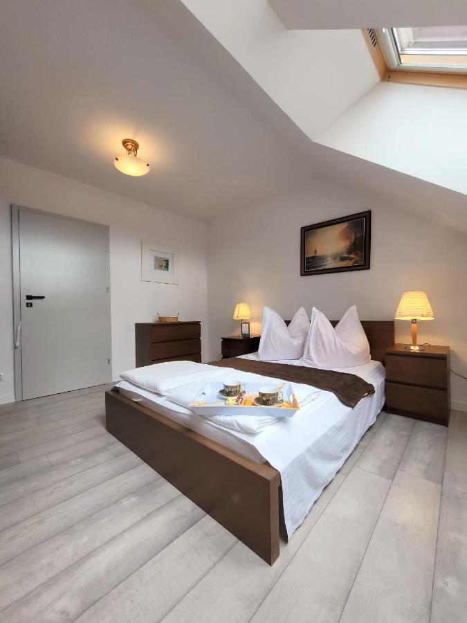 Iwona Pokoje Apartamenty Karwia Esterno foto